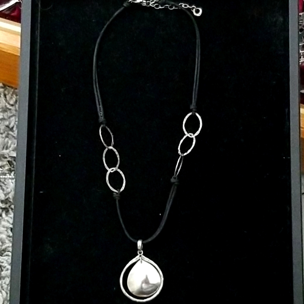 Silpada Retired Neclace